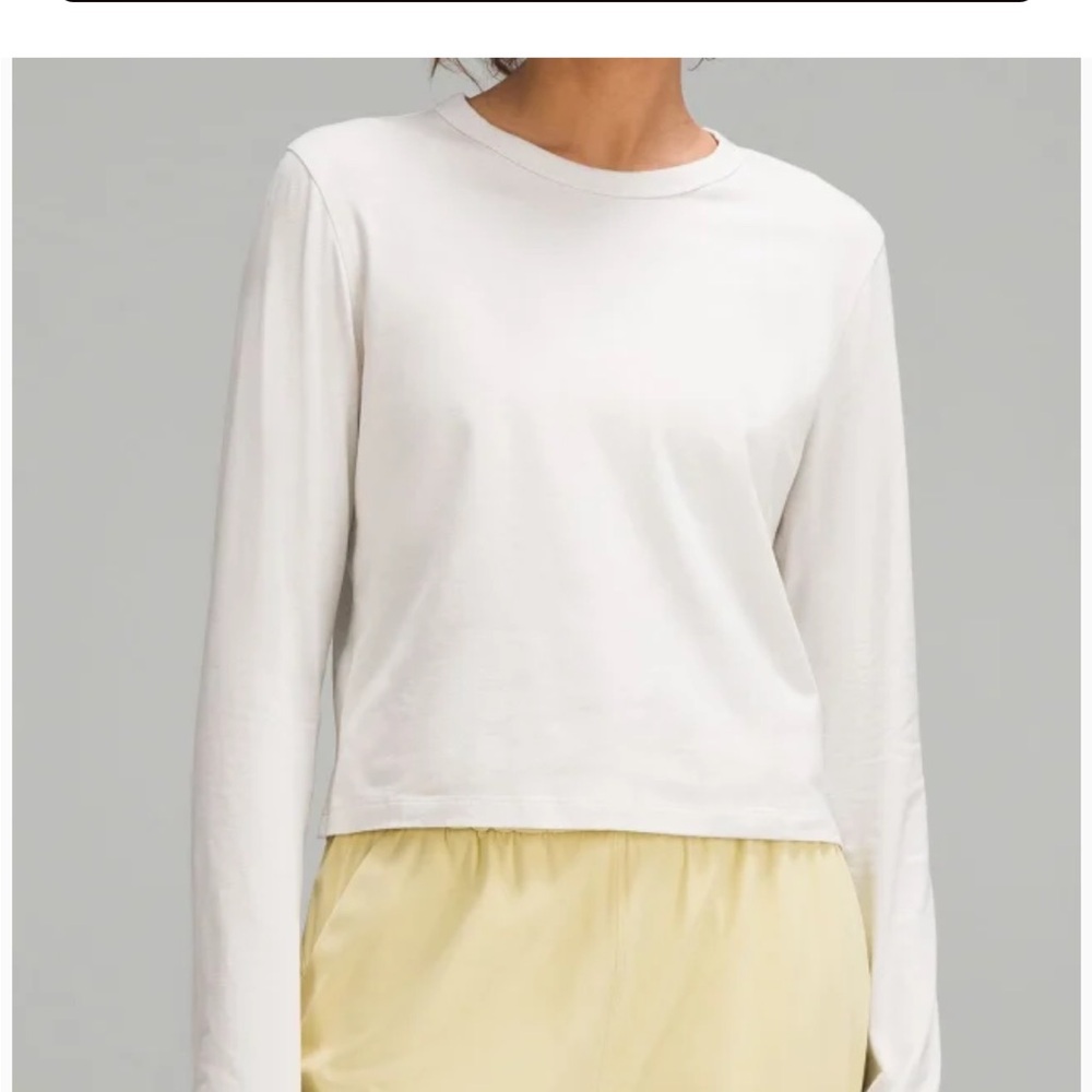 lululemon athletica Long Sleeve Crewneck Top in Off-White